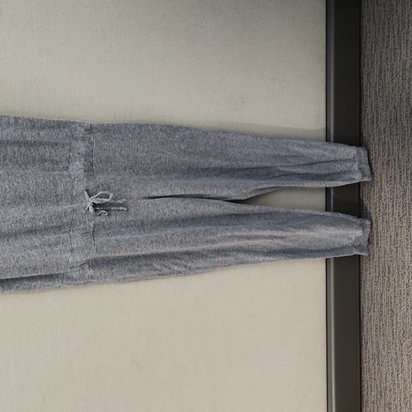 Monrow Jumpsuit Jogger Size XS - Picture 3 of 16